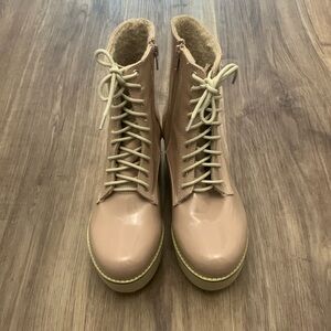 C Label Woman Boots Size 6.5